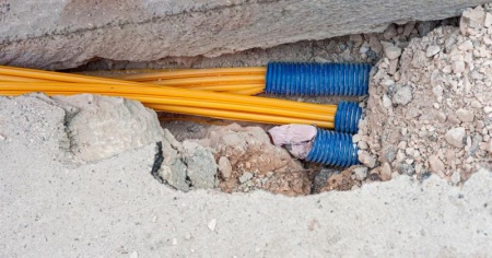 Enfouir les r&eacute;seaux d'&eacute;lectricit&eacute;, de gaz et de fibre pr&egrave;s de Saint-Di&eacute;-des-Vosges, comment &ccedil;a se passe ?